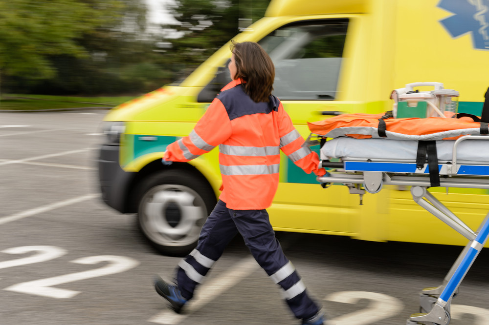 EMT vs Paramedic School: Choosing the Right Path in Emergency Medical Services